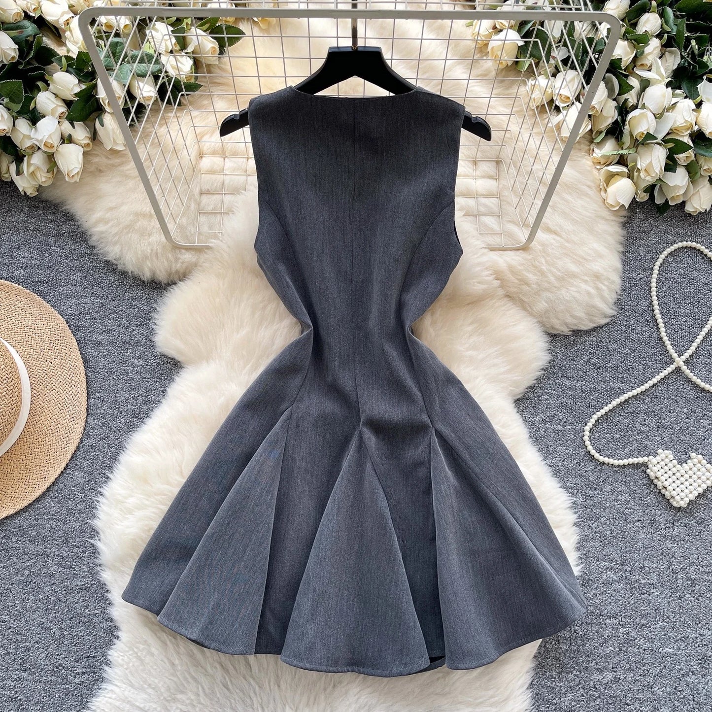 Women Sleeveless Pleated Mini Dress Sexy Tight Fit Elegant Sexy Dress