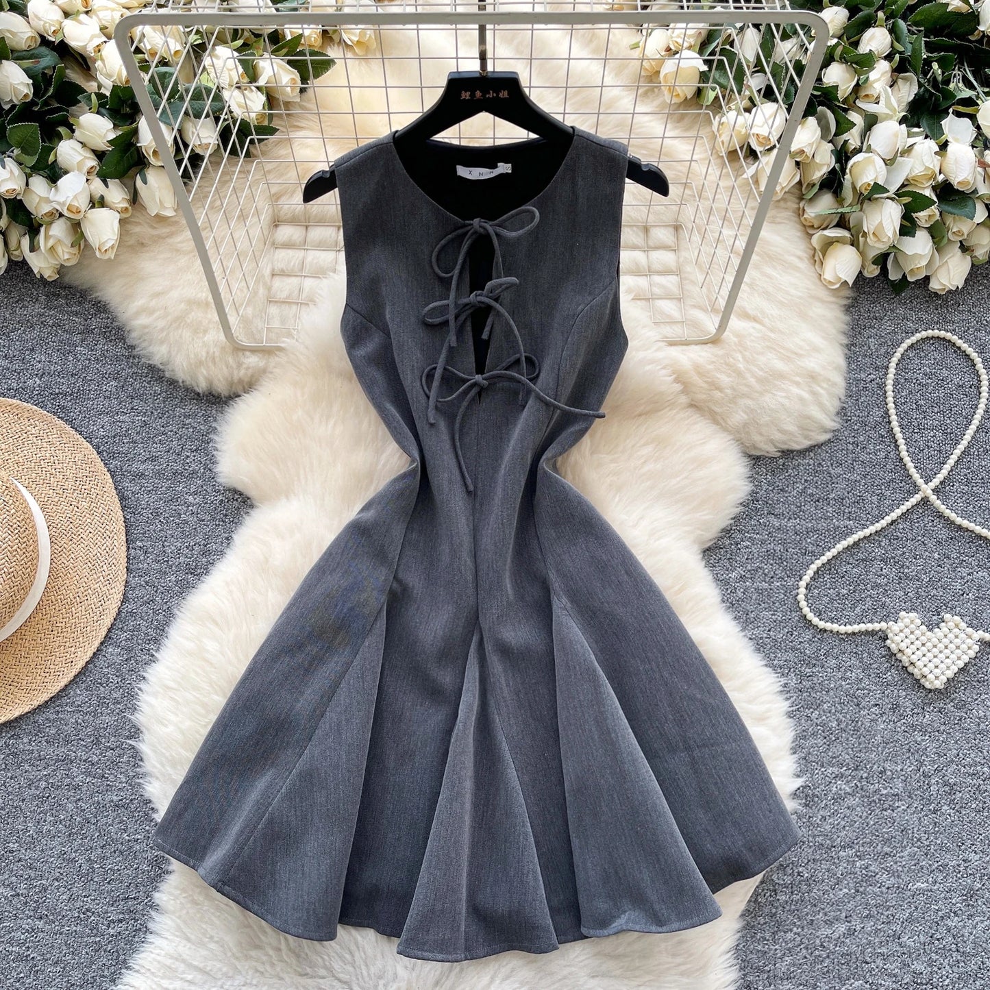Women Sleeveless Pleated Mini Dress Sexy Tight Fit Elegant Sexy Dress
