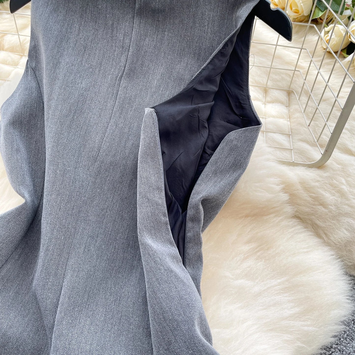 Women Sleeveless Pleated Mini Dress Sexy Tight Fit Elegant Sexy Dress